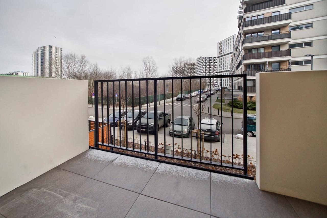 Goclaw P&O Serviced Apartments Warsaw Exterior photo